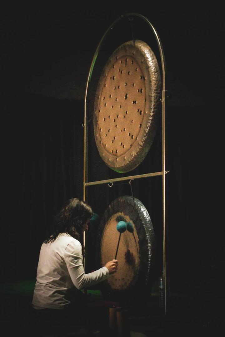 Gong bath